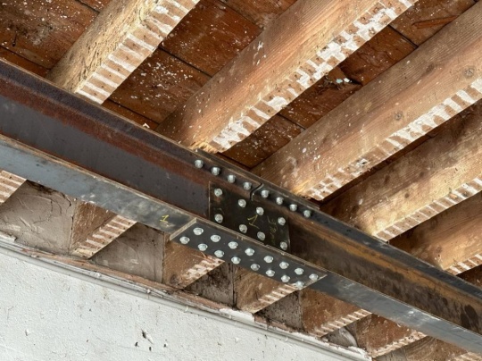 Poutre de renfort plancher bois