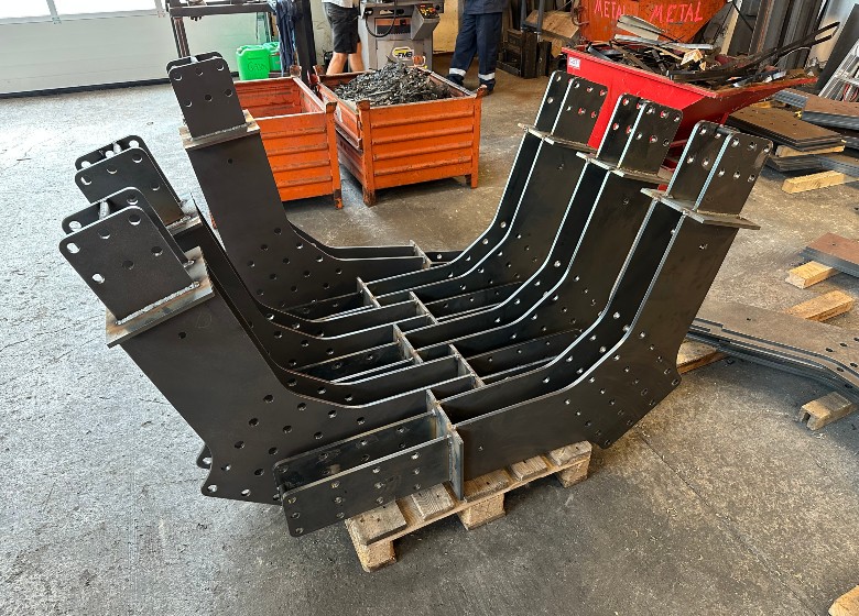 Ferrures en Acier Galvanisé