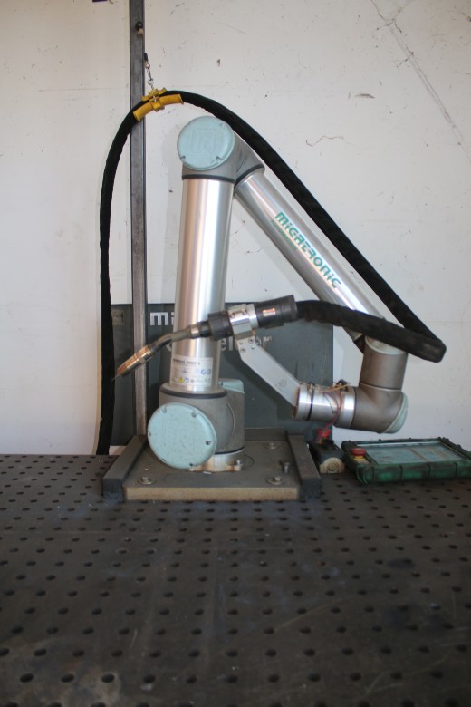 Un nouveau membre dans son équipe : notre robot de soudure